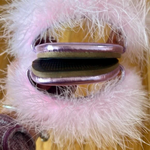 Azalea wang pammy feather sandal women’s size 7.5 - Picture 4 of 6